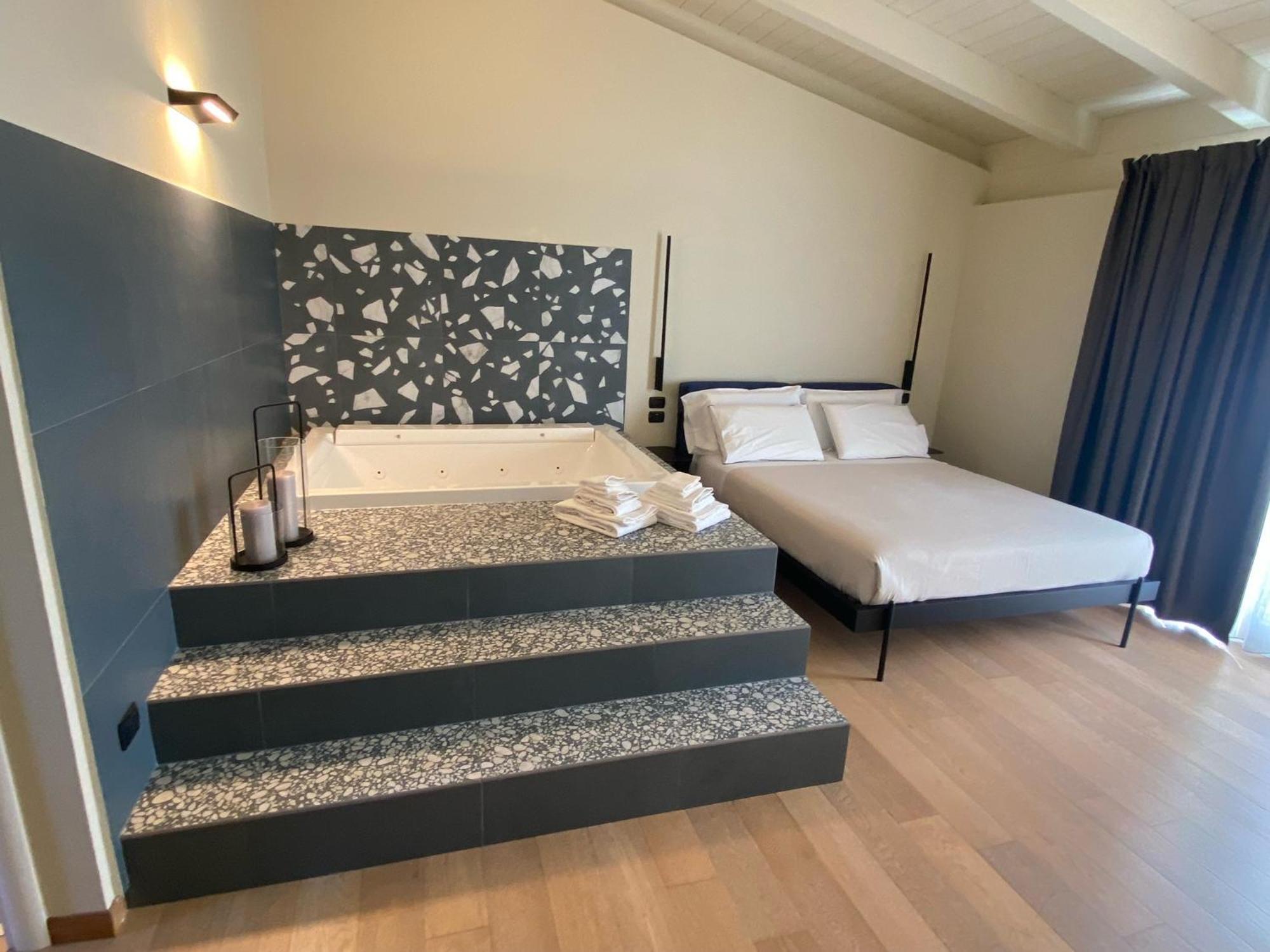 Terra Di Vento Bed and Breakfast Montecorvino Pugliano Eksteriør billede