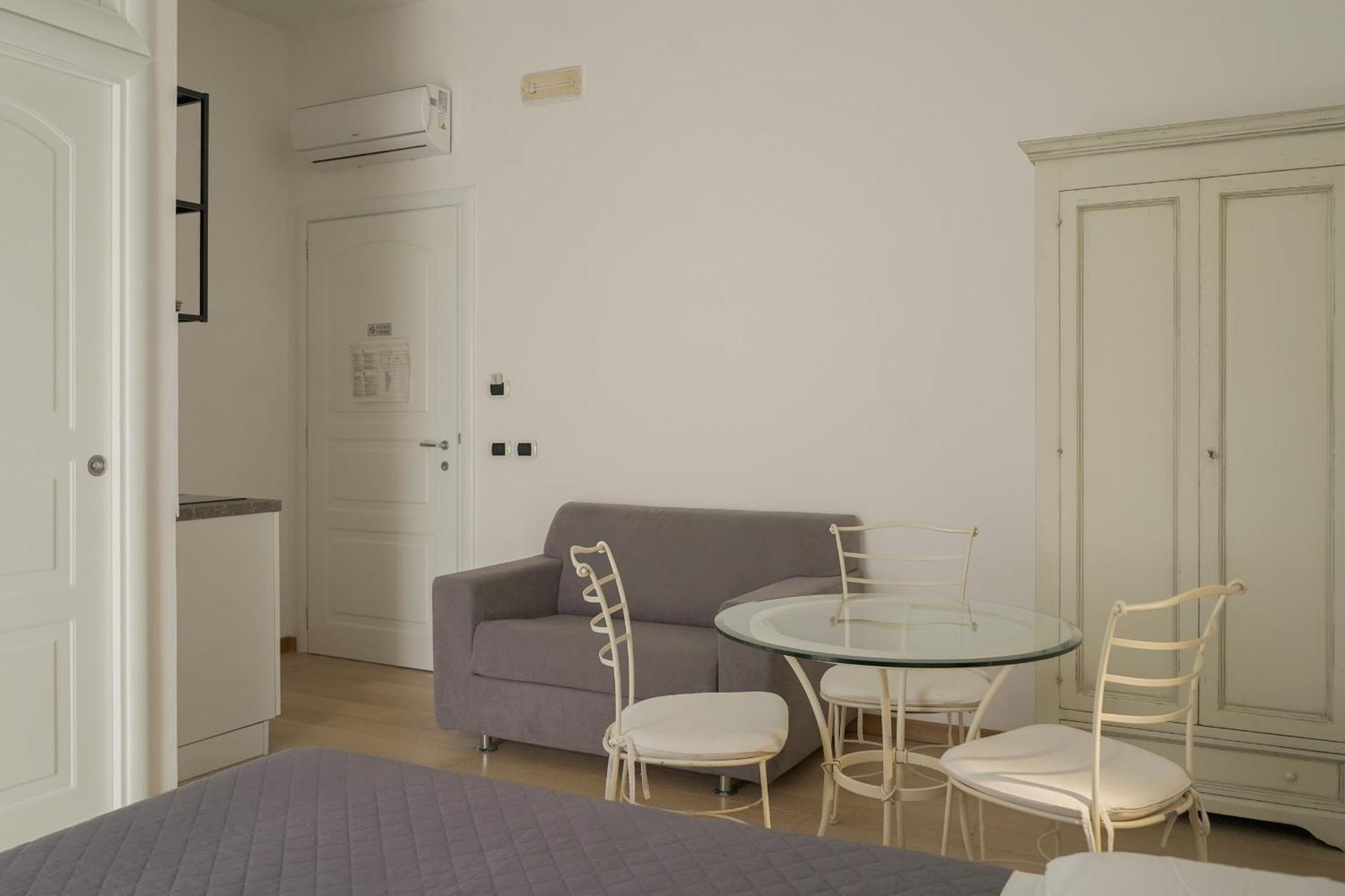 Terra Di Vento Bed and Breakfast Montecorvino Pugliano Eksteriør billede